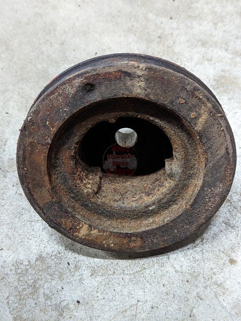 Fan Pulley IH International 372724R1 USED - Hines Equipment Repair & Parts