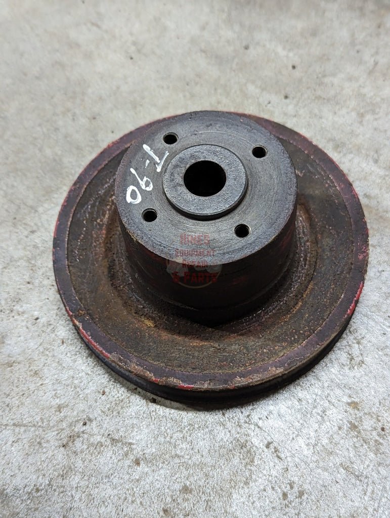 Fan Pulley IH International 372724R1 USED - Hines Equipment Repair & Parts