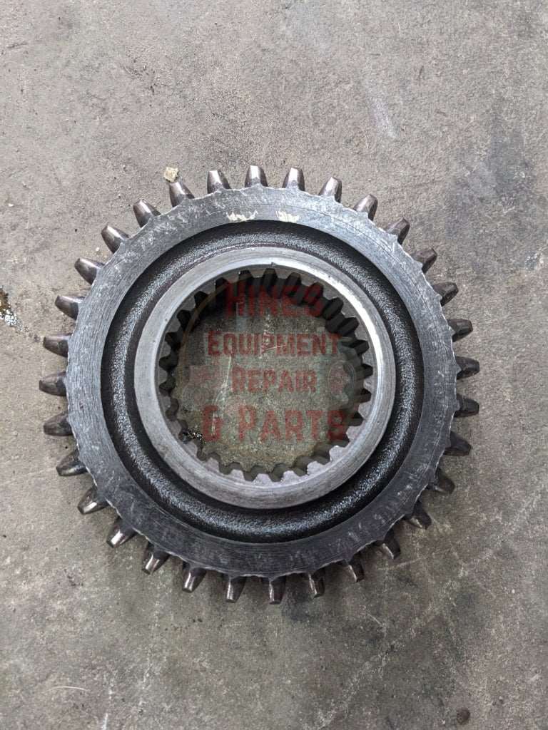 2nd Speed Drive Gear IH International 380088R1 390258R1 USED - Hines Equipment Repair &amp; Parts