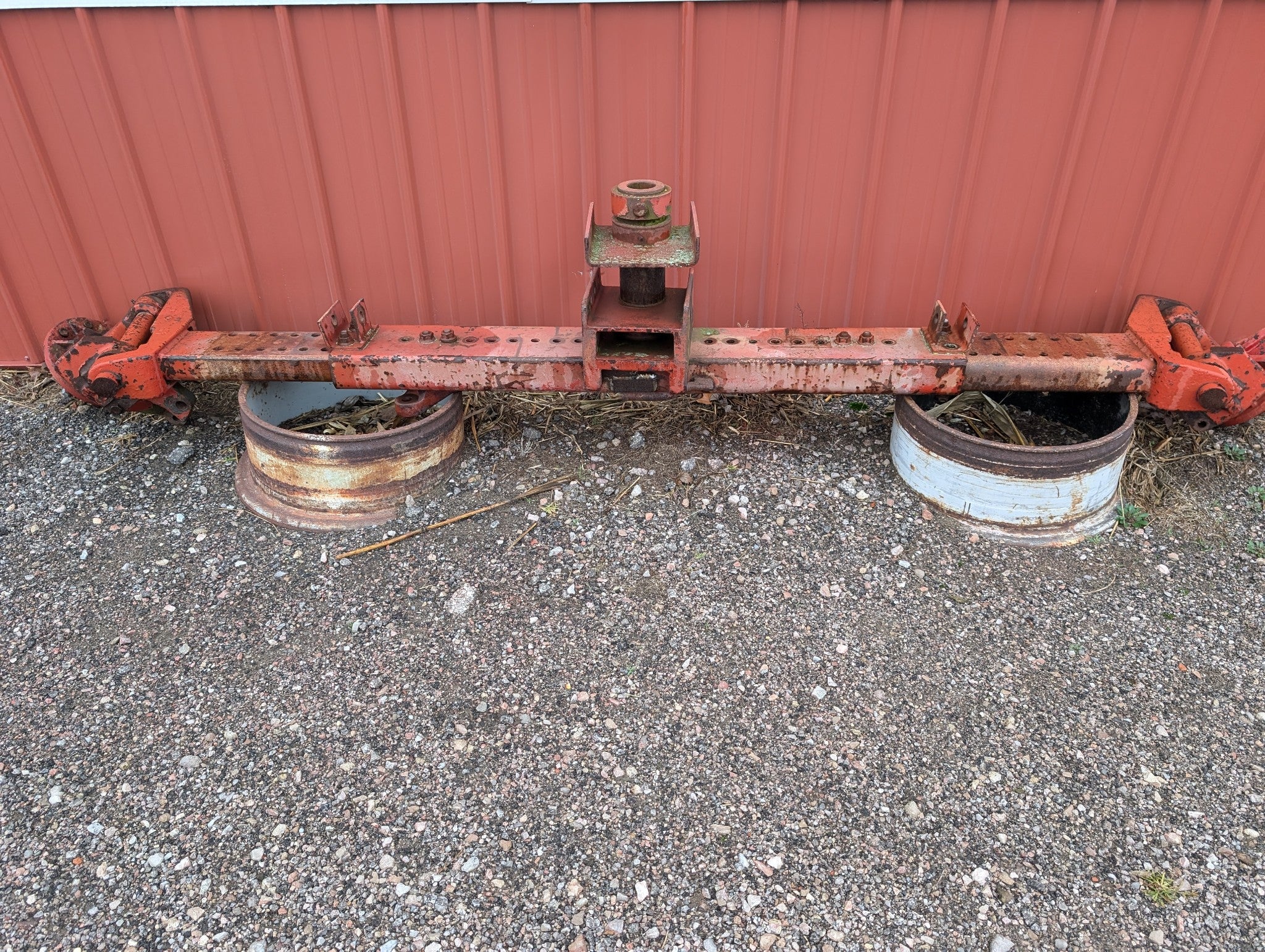 Combines Rear Axles Rear Axle Assembly 186317C3 USED | Fits IH 1440–2388 Combines - Hines ...