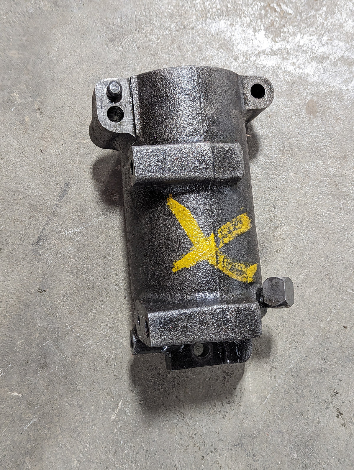 Draft Control Cylinder IH International 389576R1 USED