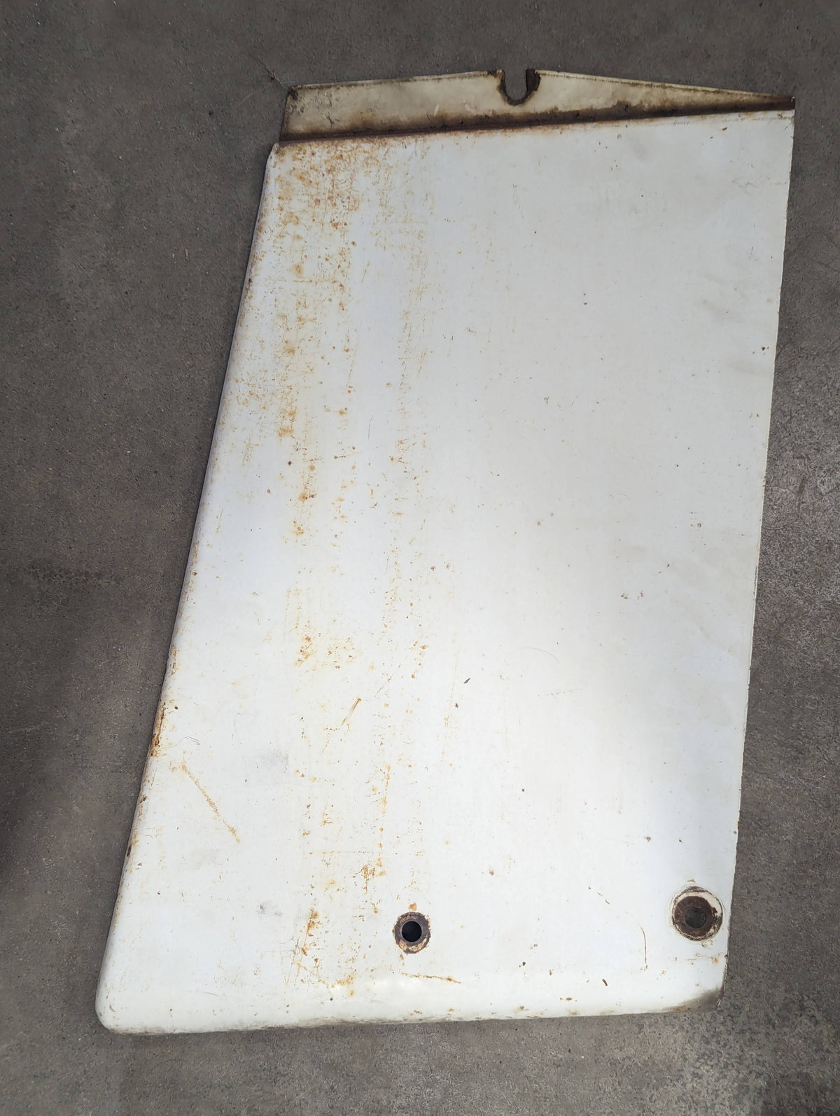 Right Radiator Side Panel IH International 531064R3 USED