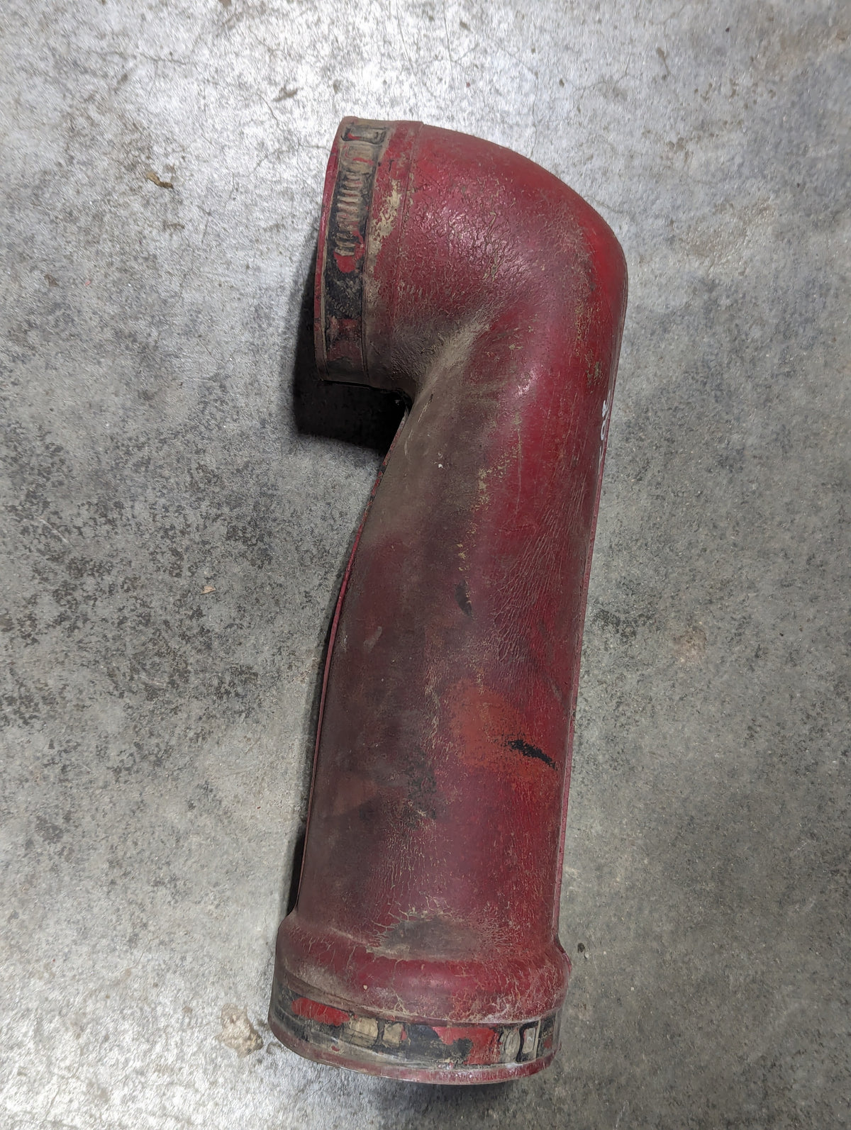 Air Intake Hose IH International 380039R4 USED