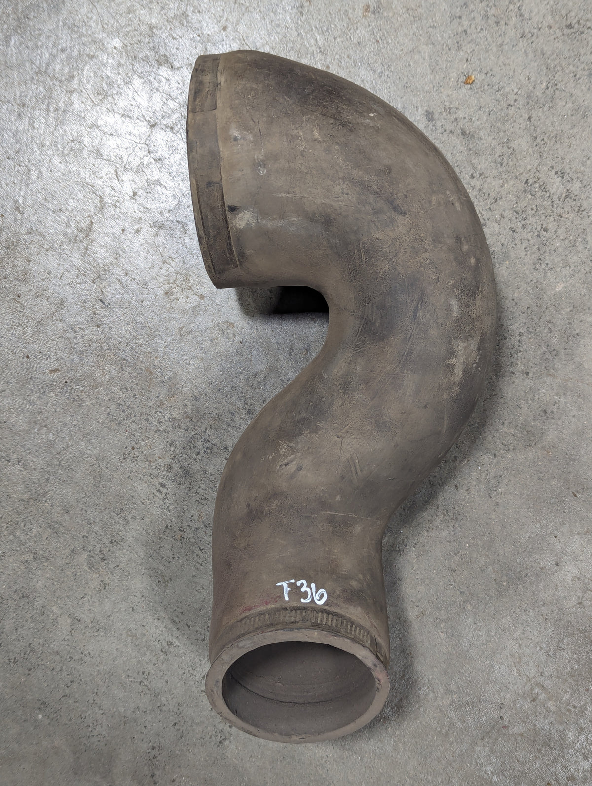 Air Intake Hose IH International 67945C1 USED