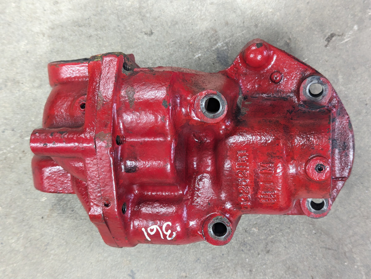 Oil Pump IH International 601243C92 332521R1 USED