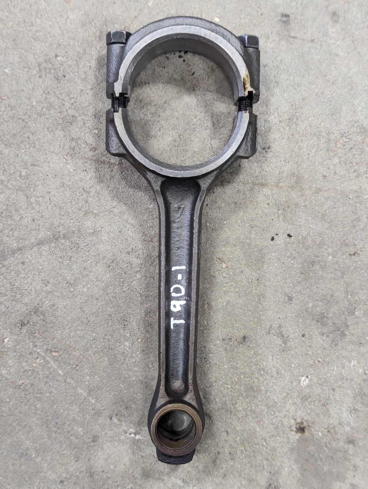 Connecting Rod IH International 367406R21 USED