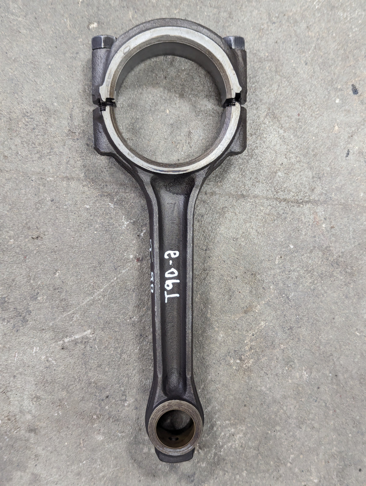 Connecting Rod IH International 367406R21 USED