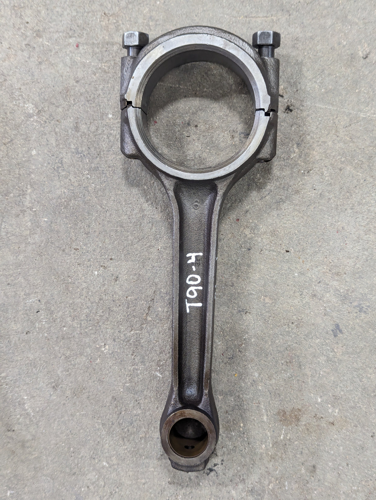 Connecting Rod IH International 367406R21 USED