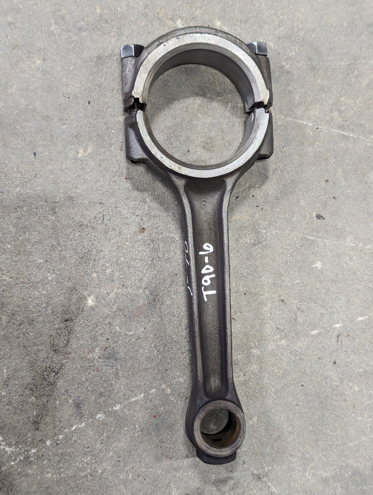 Connecting Rod IH International 367406R21 USED