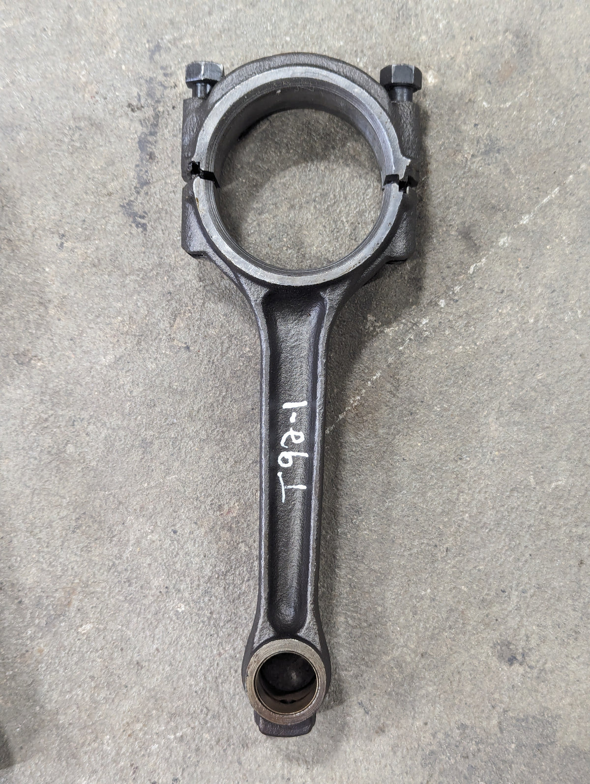 Connecting Rod IH International 367406R21 USED