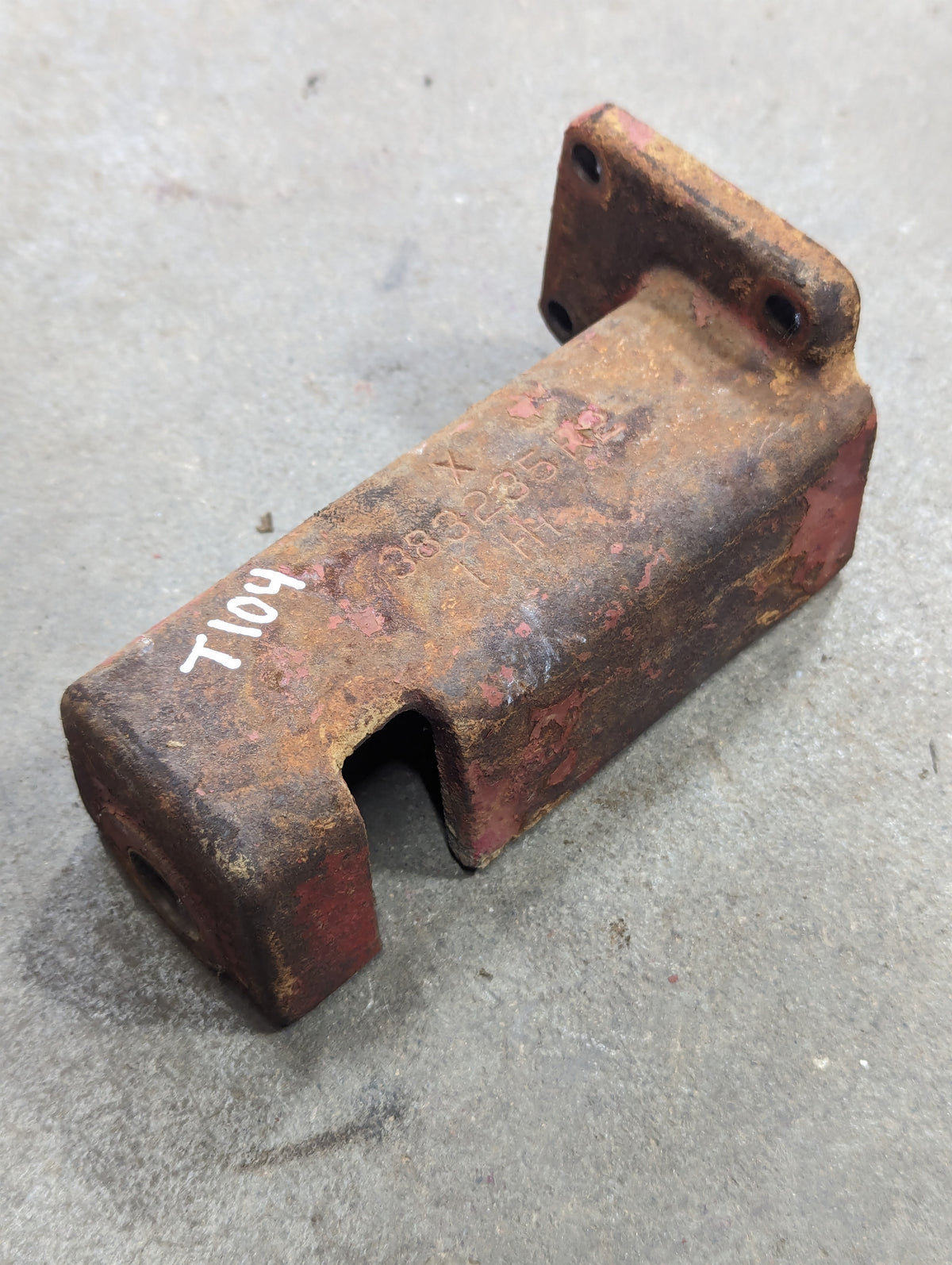 Control Lever Support IH International 383235R21 USED