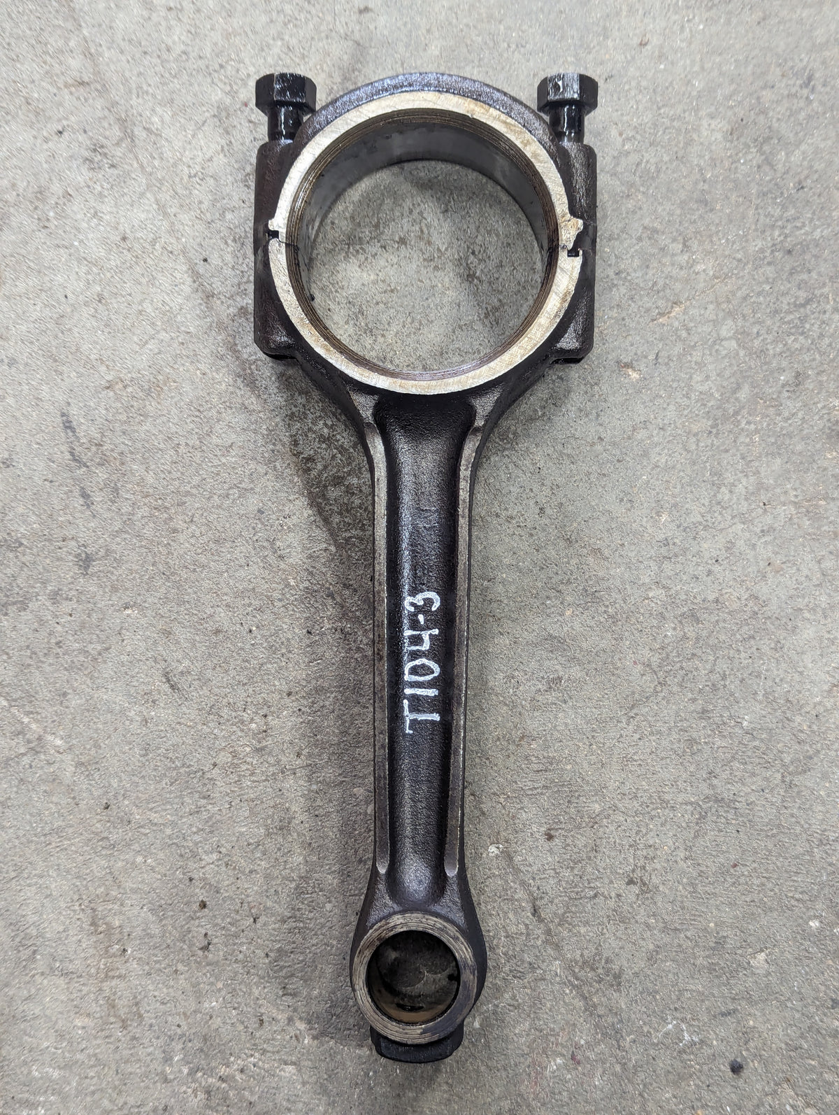 Connecting Rod IH International 367406R21 USED