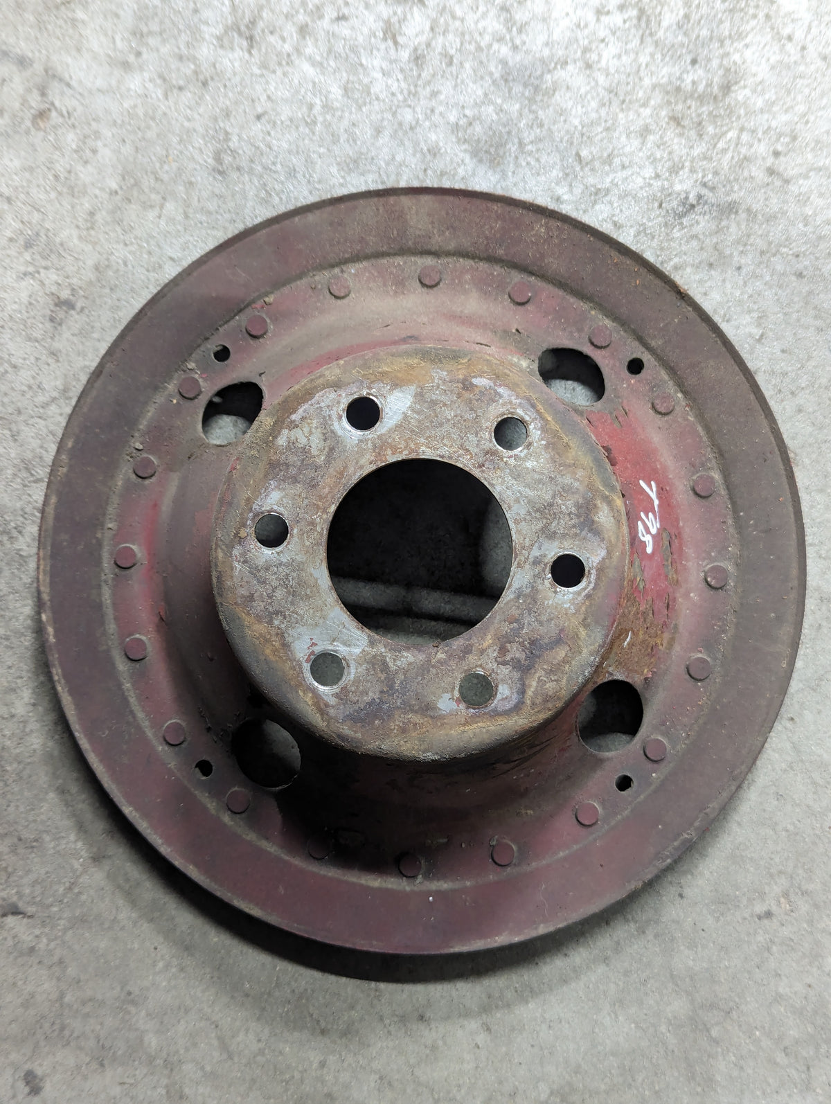 Fan Pulley IH International 341013R1 USED