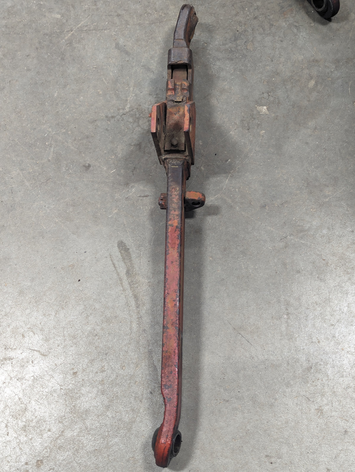 Cat 2 Left Lower Link Hitch Arm IH International 398251R92 398371R11 USED