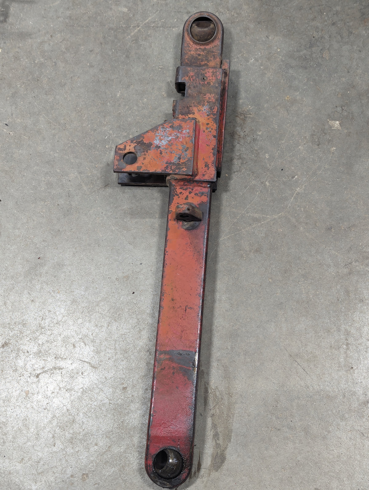 Cat 2 Left Lower Link Hitch Arm IH International 398251R92 398371R11 USED