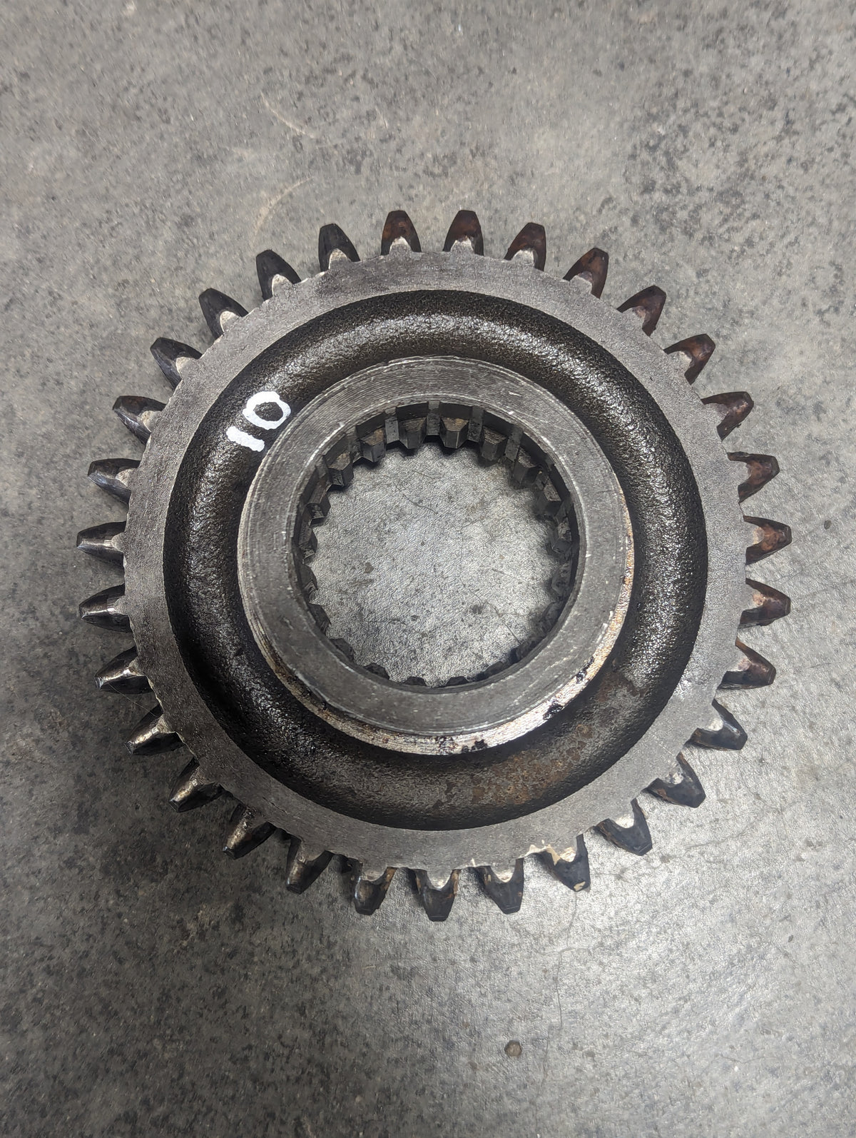 3rd/4th Speed Slider Gear IH International 528675R1 USED