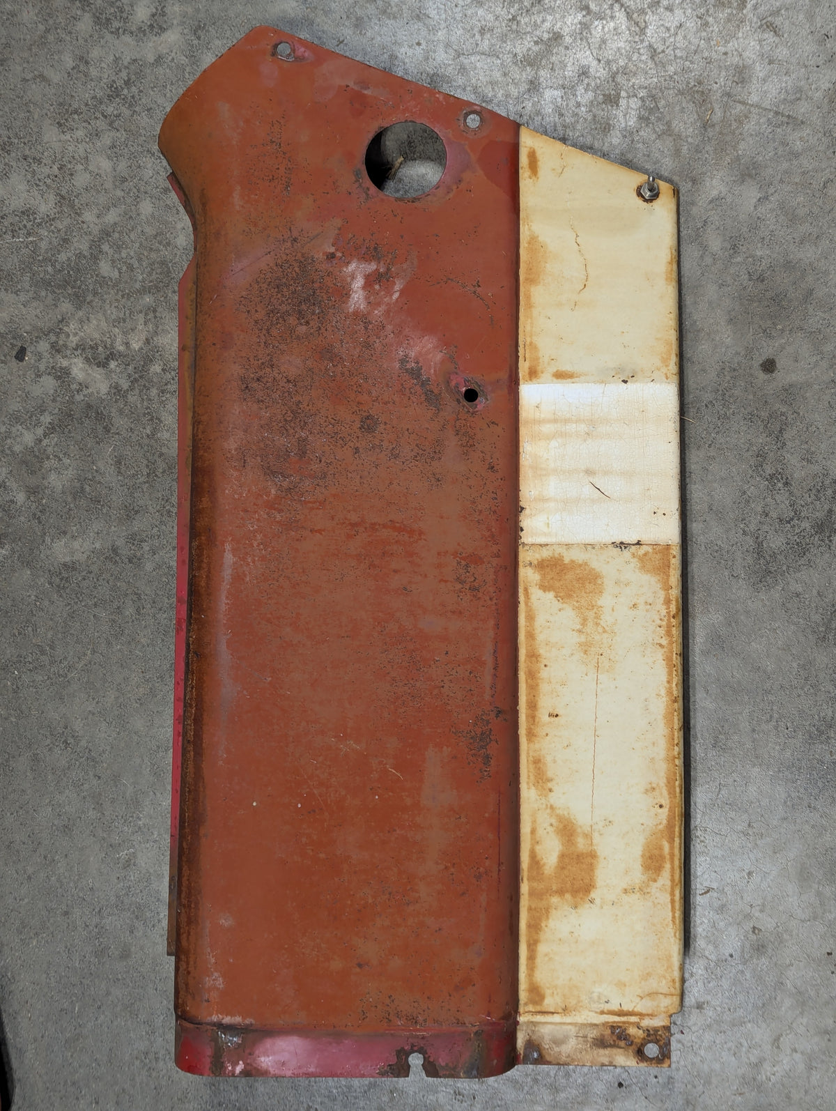 Left Rear Hood IH International 538519R1 USED