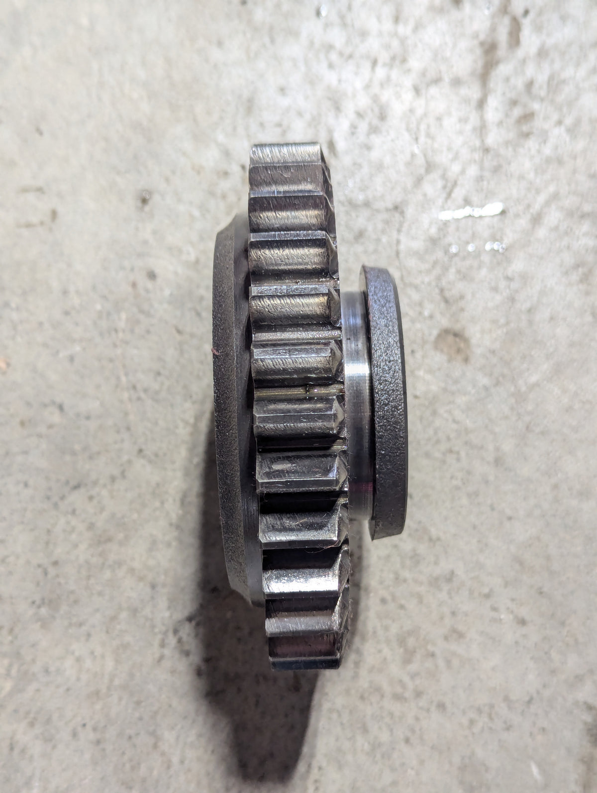 3rd/4th Speed Slider Gear IH International 528675R1 USED