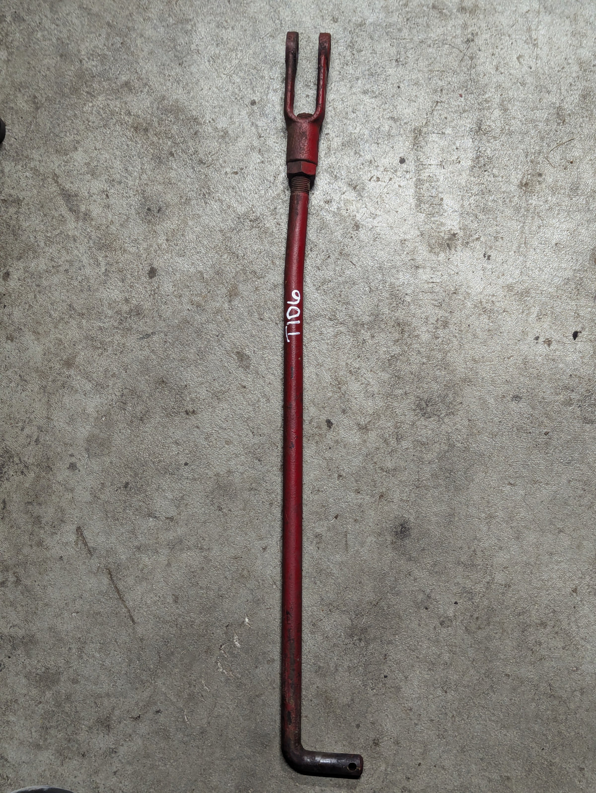 Transmission Brake Rod IH International 384307R1 USED