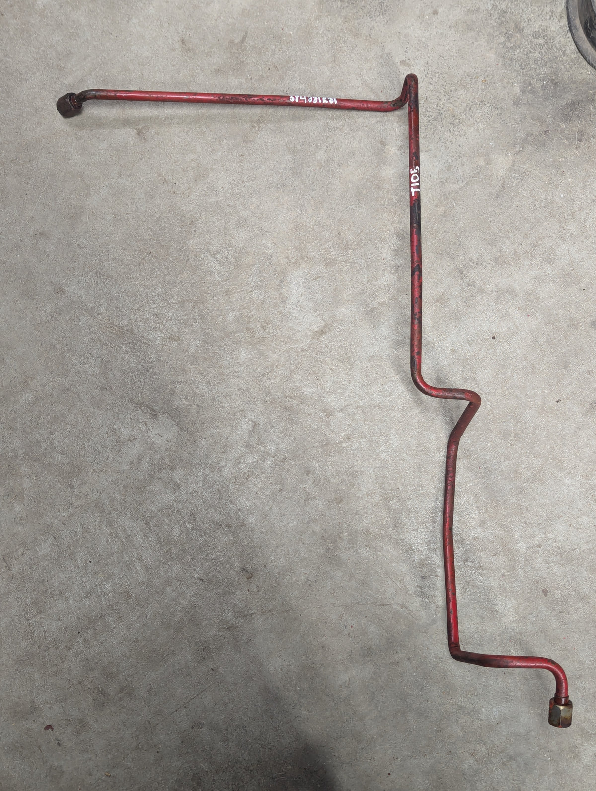 Hydraulic Brake Pressure Line IH International 384221R11 USED