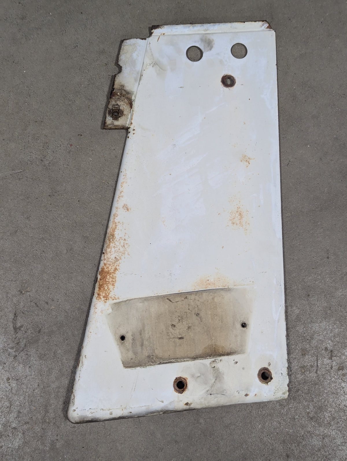 Right Radiator Side Panel IH International 378665R11 USED