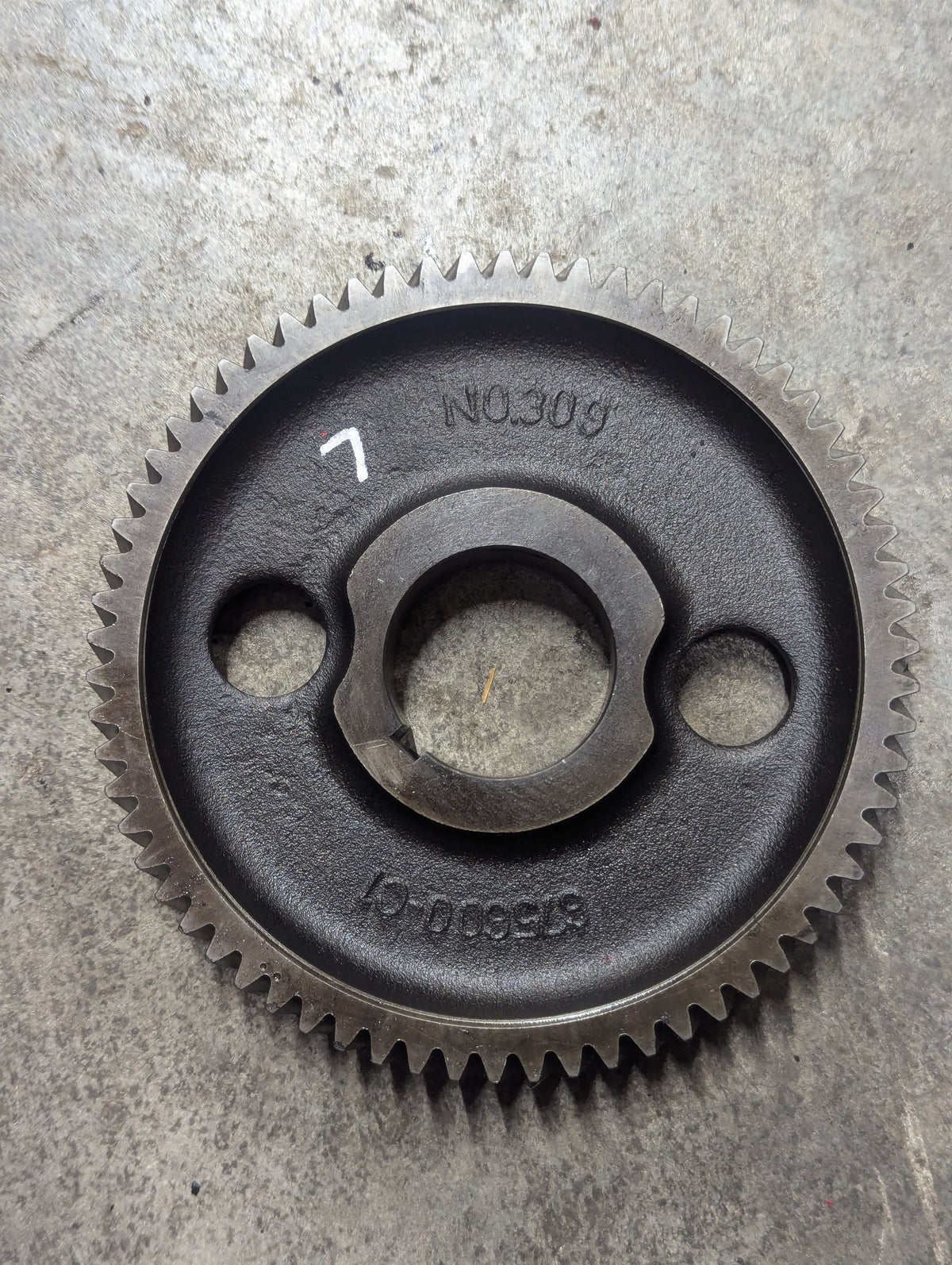 Camshaft Gear IH International 675600C1 USED