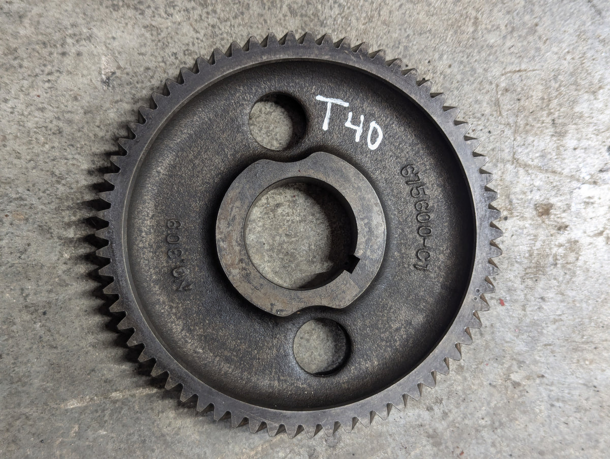 Camshaft Gear IH International 675600C1 USED