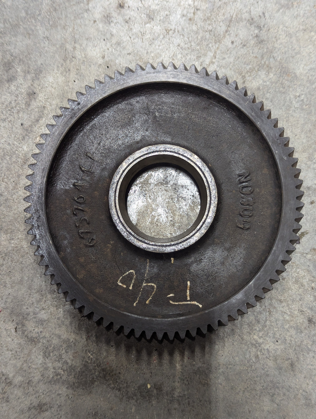 Idler Gear IH International 675764C1 USED