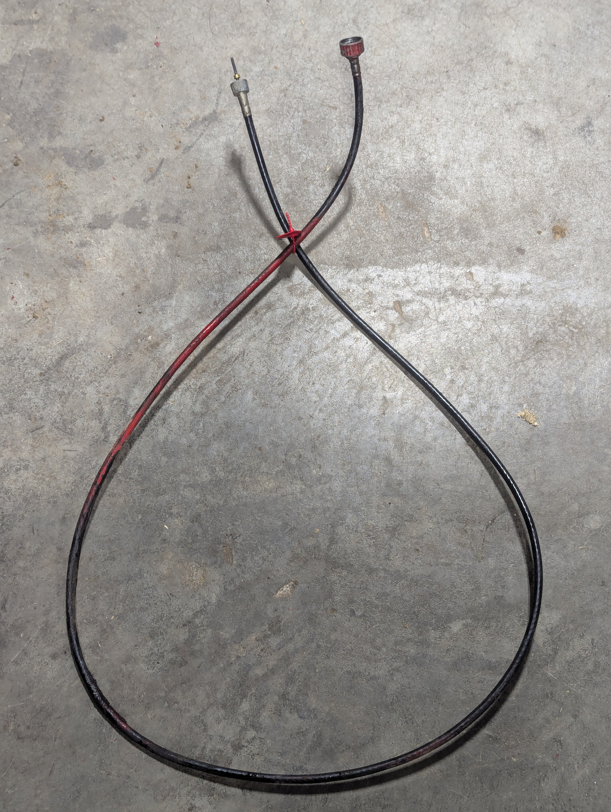 Tach Drive Cable IH International 393326R92 USED