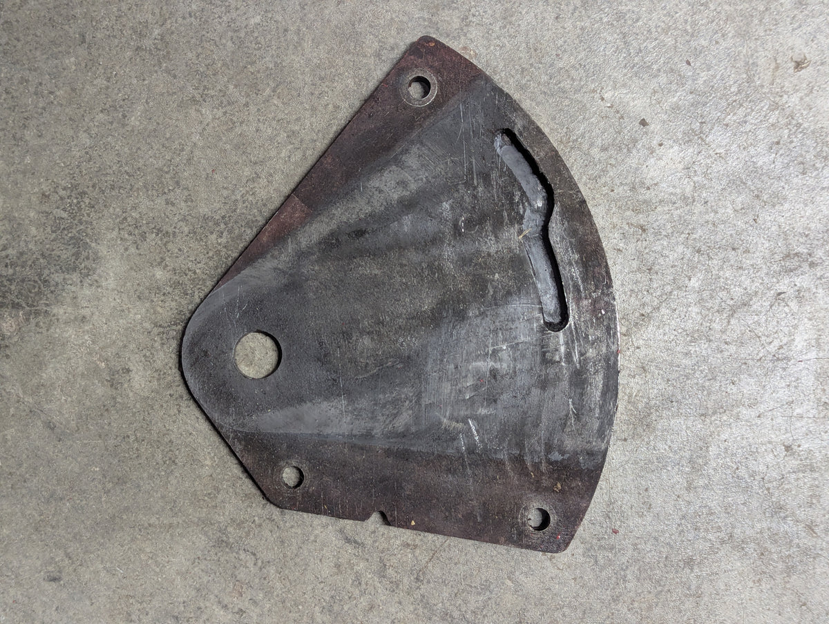 Intermediate Plate IH International 104120C1 USED