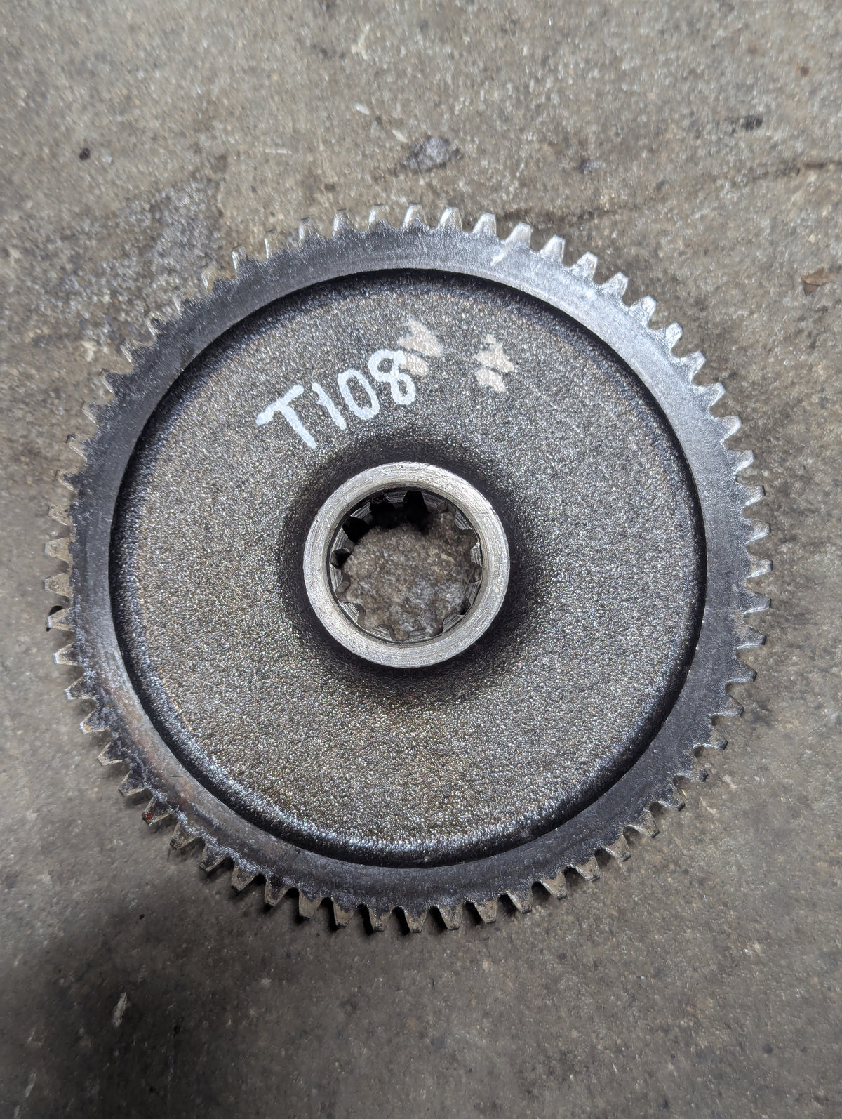 Pump Drive Gear IH International 380319R1 USED