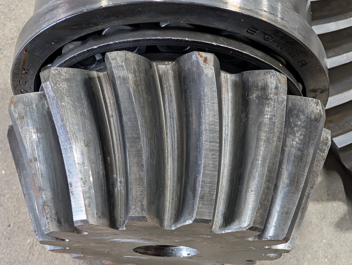 Ring &amp; Pinion IH International  67763C91 USED