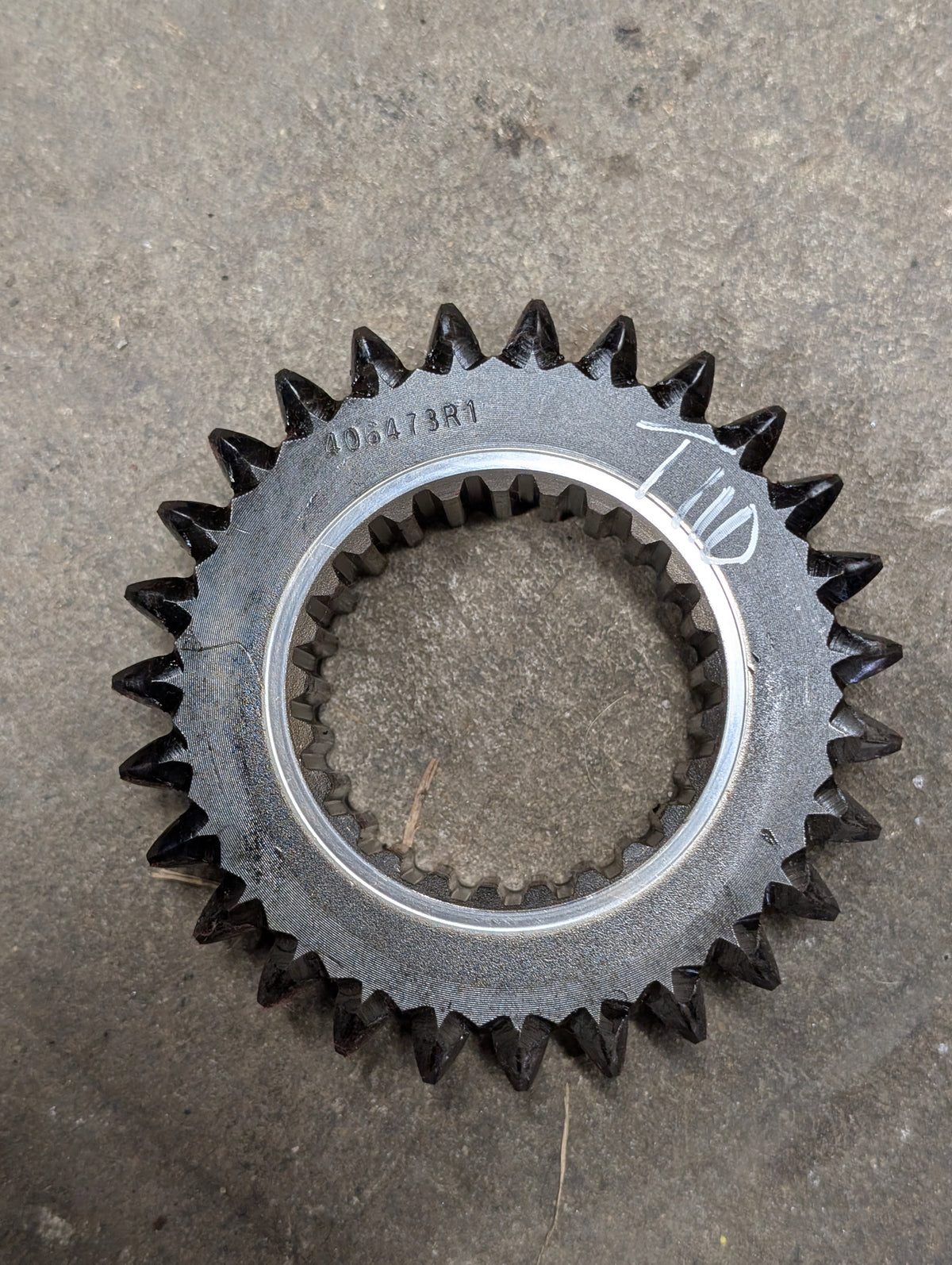 1st Speed Drive Gear IH International 406473R1 USED