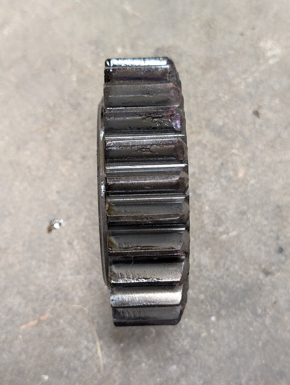 1st Speed Drive Gear IH International 406473R1 USED