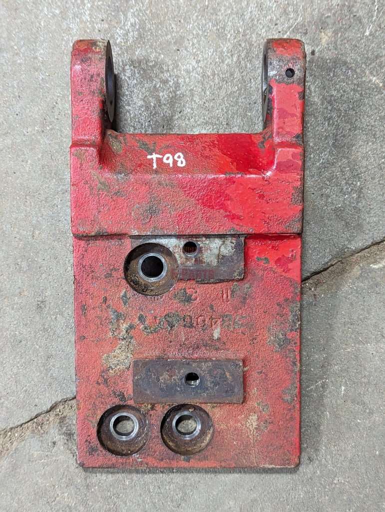 Brake Valve Mounting Adapter IH International 384084R1 USED - Hines Equipment Repair &amp; Parts