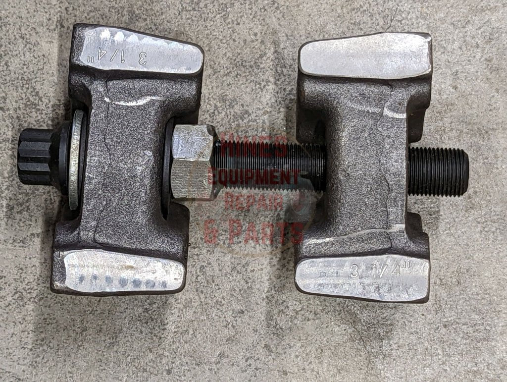 3.25&quot; Wedge Lock IH International 1287801C91 NEW - Hines Equipment Repair &amp; Parts