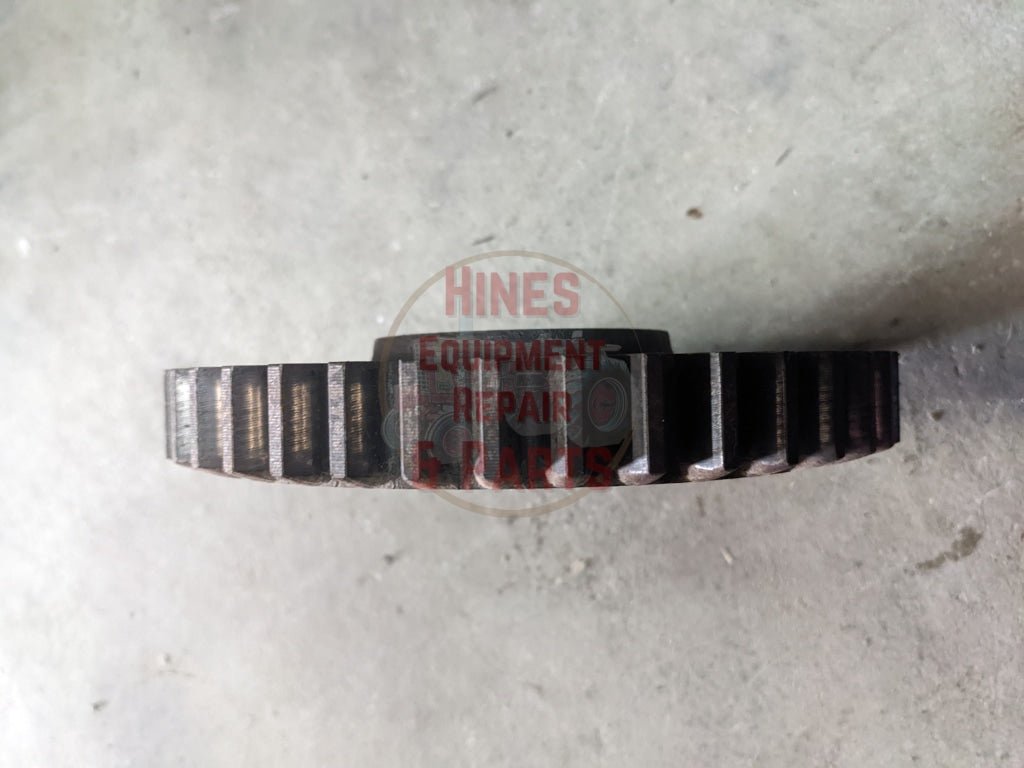 3rd Speed Drive Gear IH International 390264R1 380087R1 USED - Hines Equipment Repair &amp; Parts