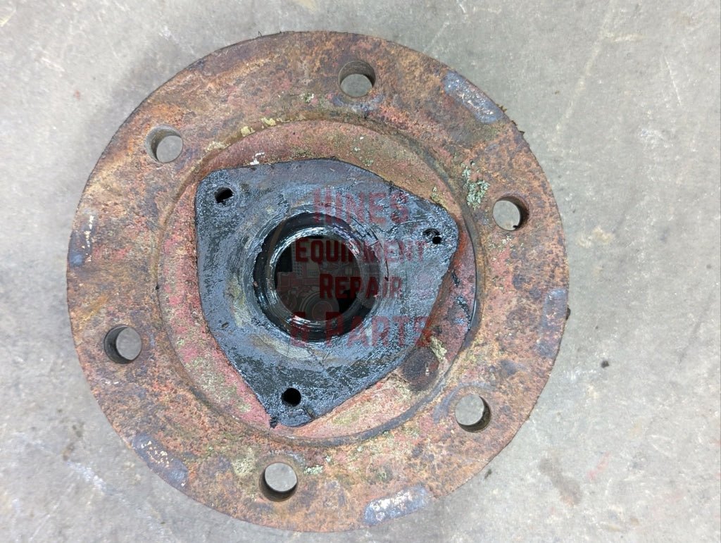 6 Bolt Front Wheel Hub IH International 391823R11 USED - Hines Equipment Repair & Parts