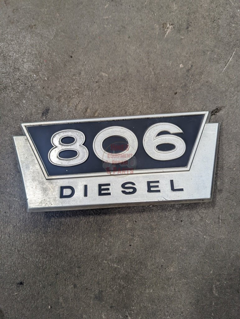 806 Diesel Emblem Plate Ih International 381558R1 Used T98 Emblems &amp; Decals