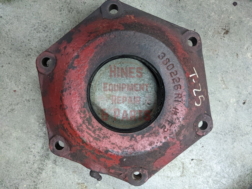 Axle Cap IH International 380226R1 USED - Hines Equipment Repair &amp; Parts