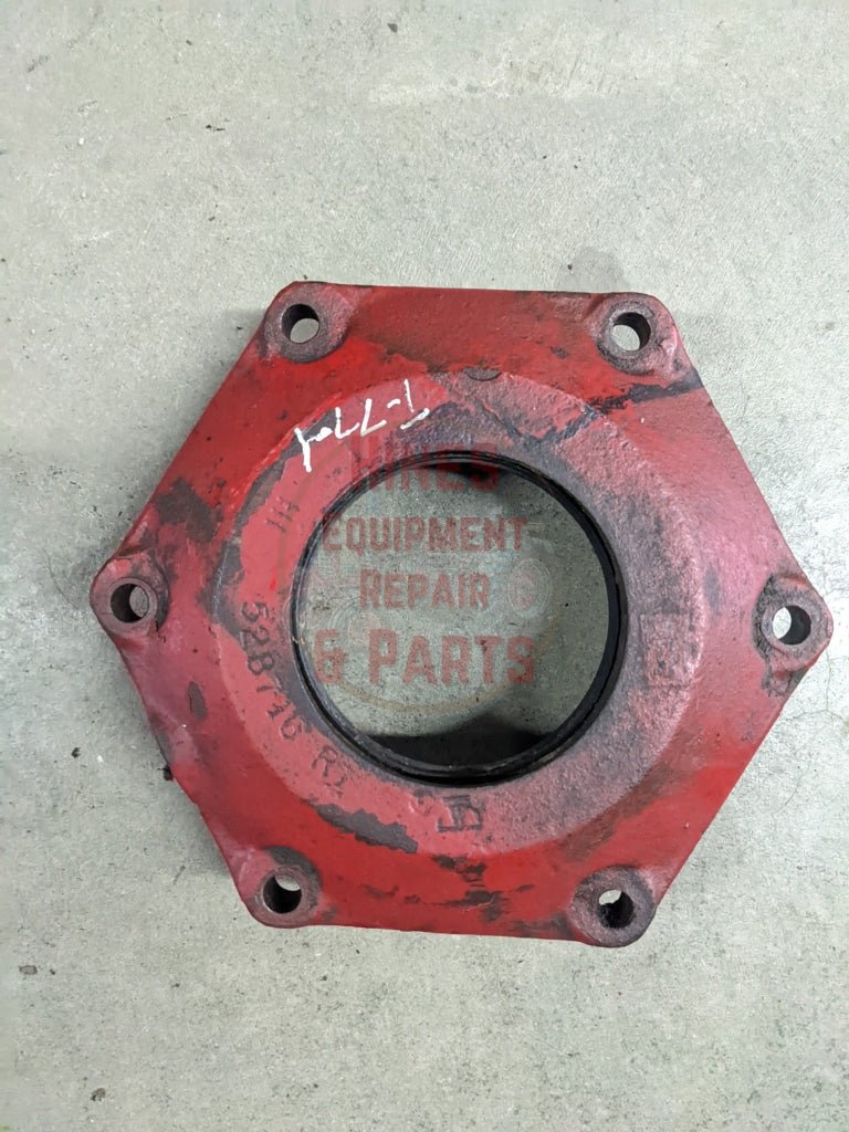 Axle Cap IH International 528716R1 USED - Hines Equipment Repair &amp; Parts