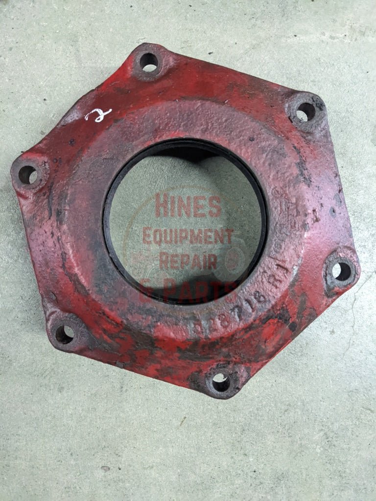 Axle Cap IH International 528716R1 USED - Hines Equipment Repair &amp; Parts