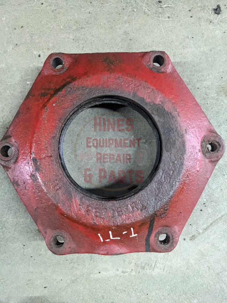 Axle Cap IH International 528716R1 USED - Hines Equipment Repair &amp; Parts