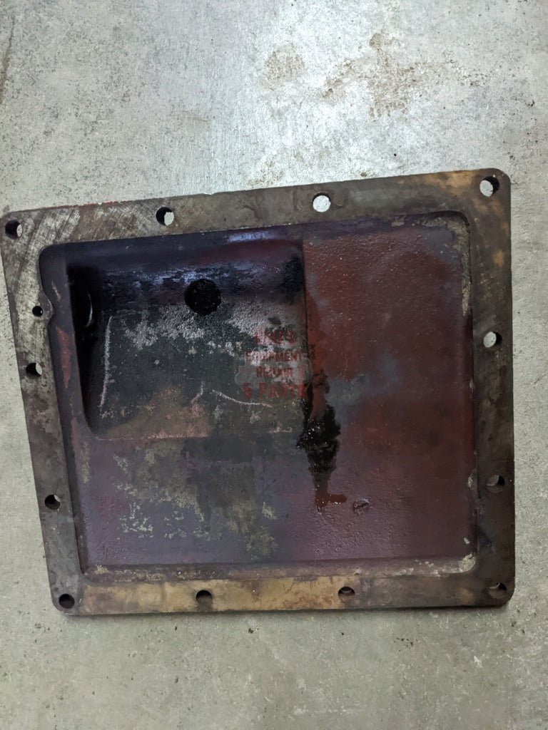 Bottom Clutch Housing Cover IH International 384077R11 USED - Hines Equipment Repair & Parts