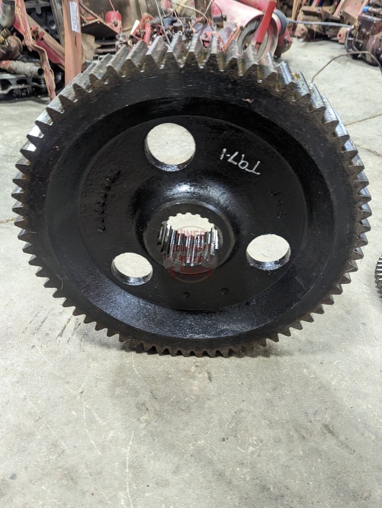 Bull Gear IH International 388104R1 388104R2 USED - Hines Equipment Repair &amp; Parts