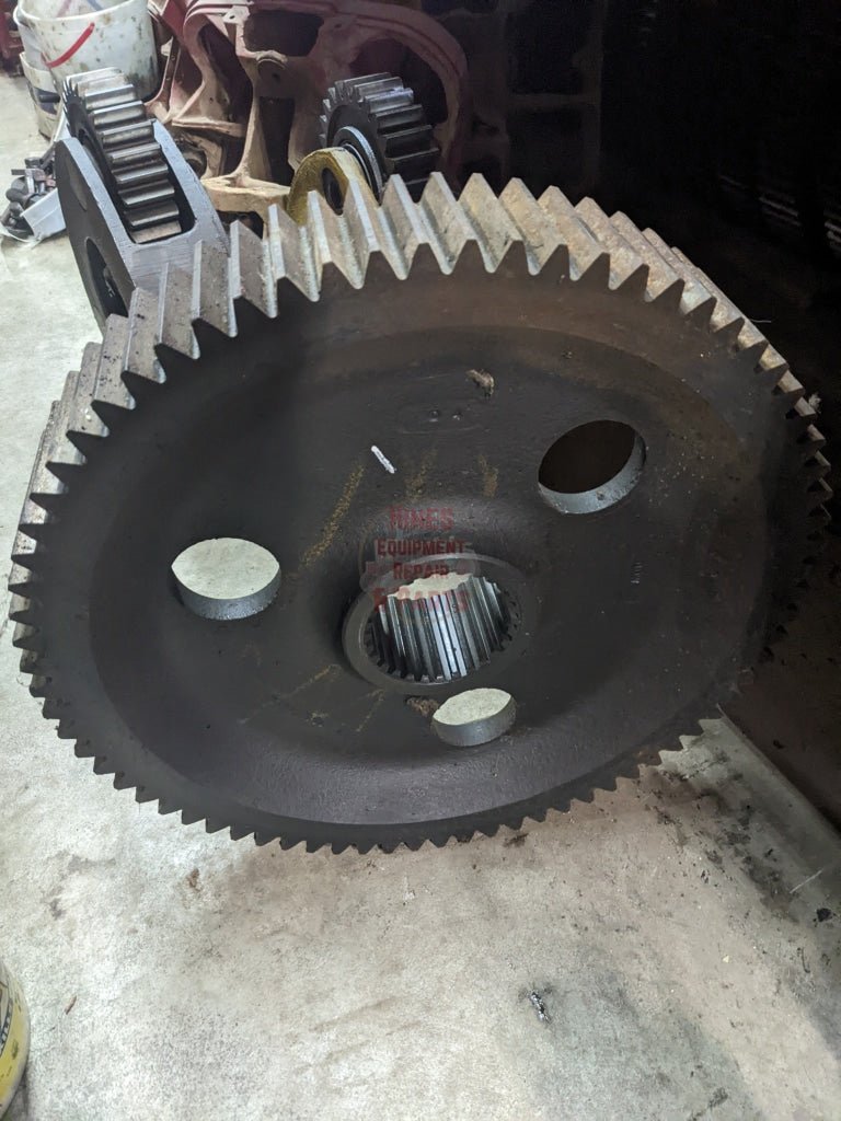 Bull Gear Ih International 391691R1 Used 1 Drive Train