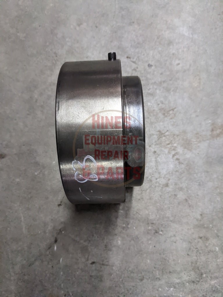 Countershaft Bearing Cage Rear IH International 67768C1 USED - Hines Equipment Repair & Parts