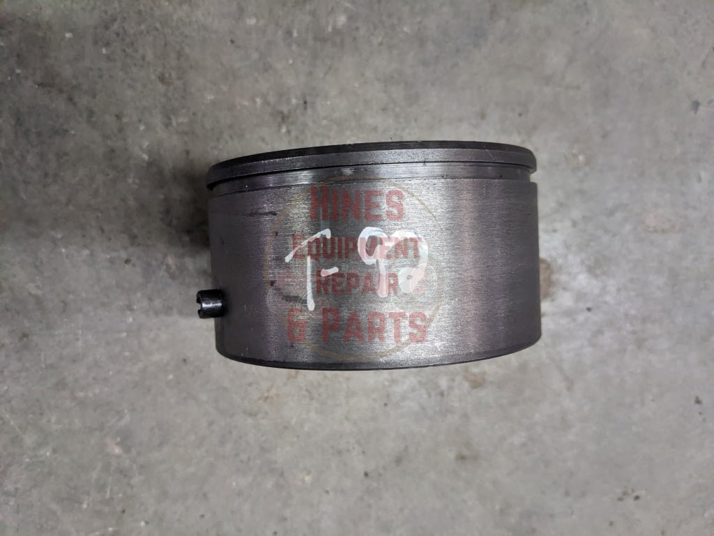 Countershaft Rear Bearing Cage IH International 380274R11 USED - Hines Equipment Repair & Parts