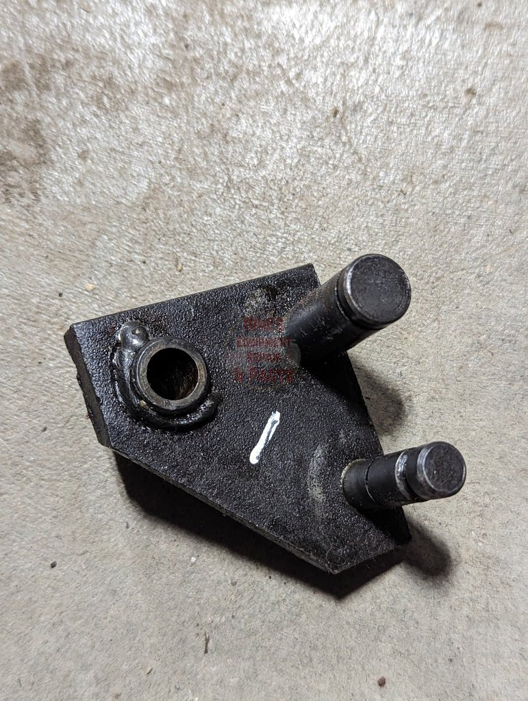 Draft Control Eccentric Lever IH International 113815C91 USED - Hines Equipment Repair &amp; Parts