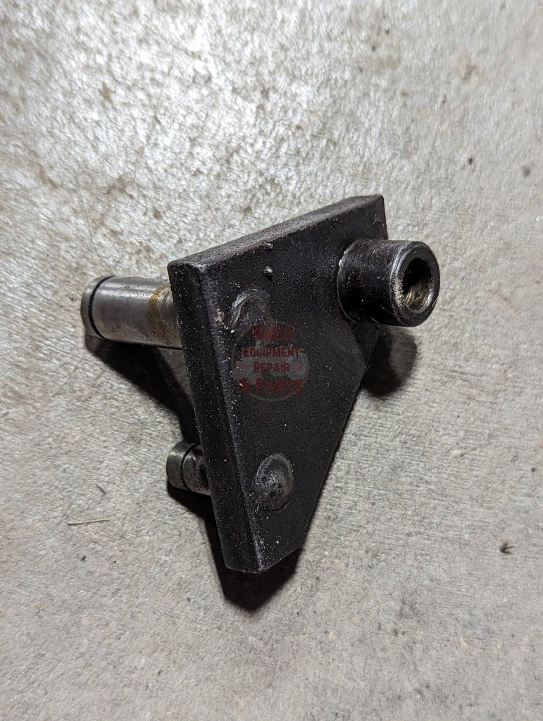 Draft Control Eccentric Lever IH International 382828R91 USED - Hines Equipment Repair &amp; Parts